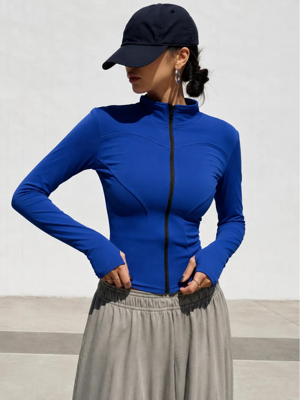 bleu électrique