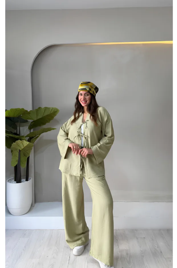 set nadine — vue 11